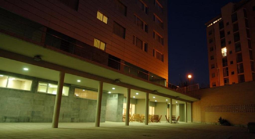 Exe Plaza Delicias Hotel Zaragoza Exterior photo