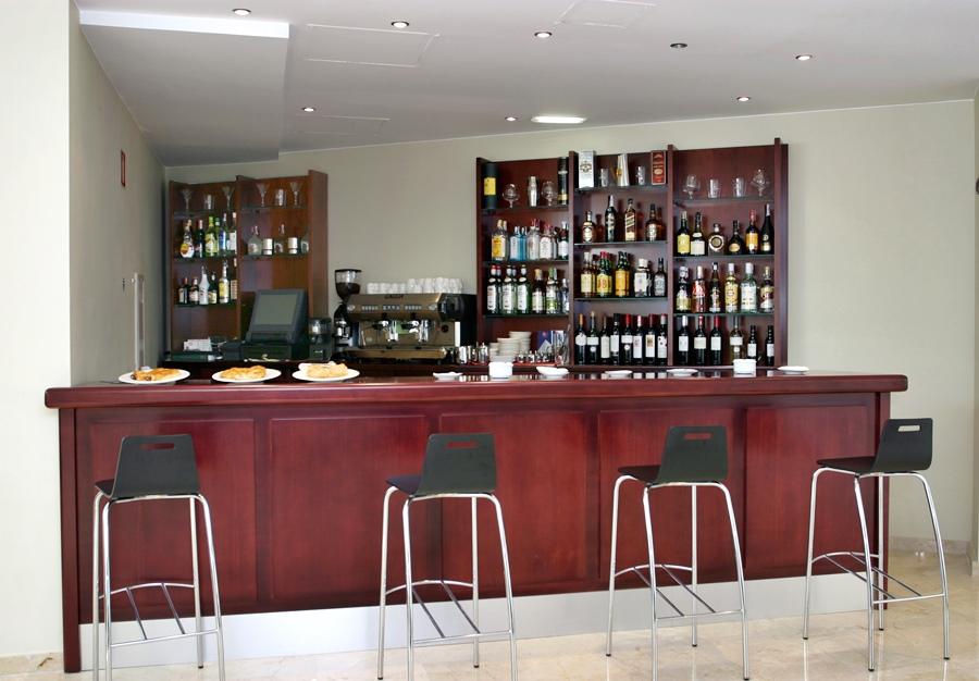 Exe Plaza Delicias Hotel Zaragoza Exterior photo